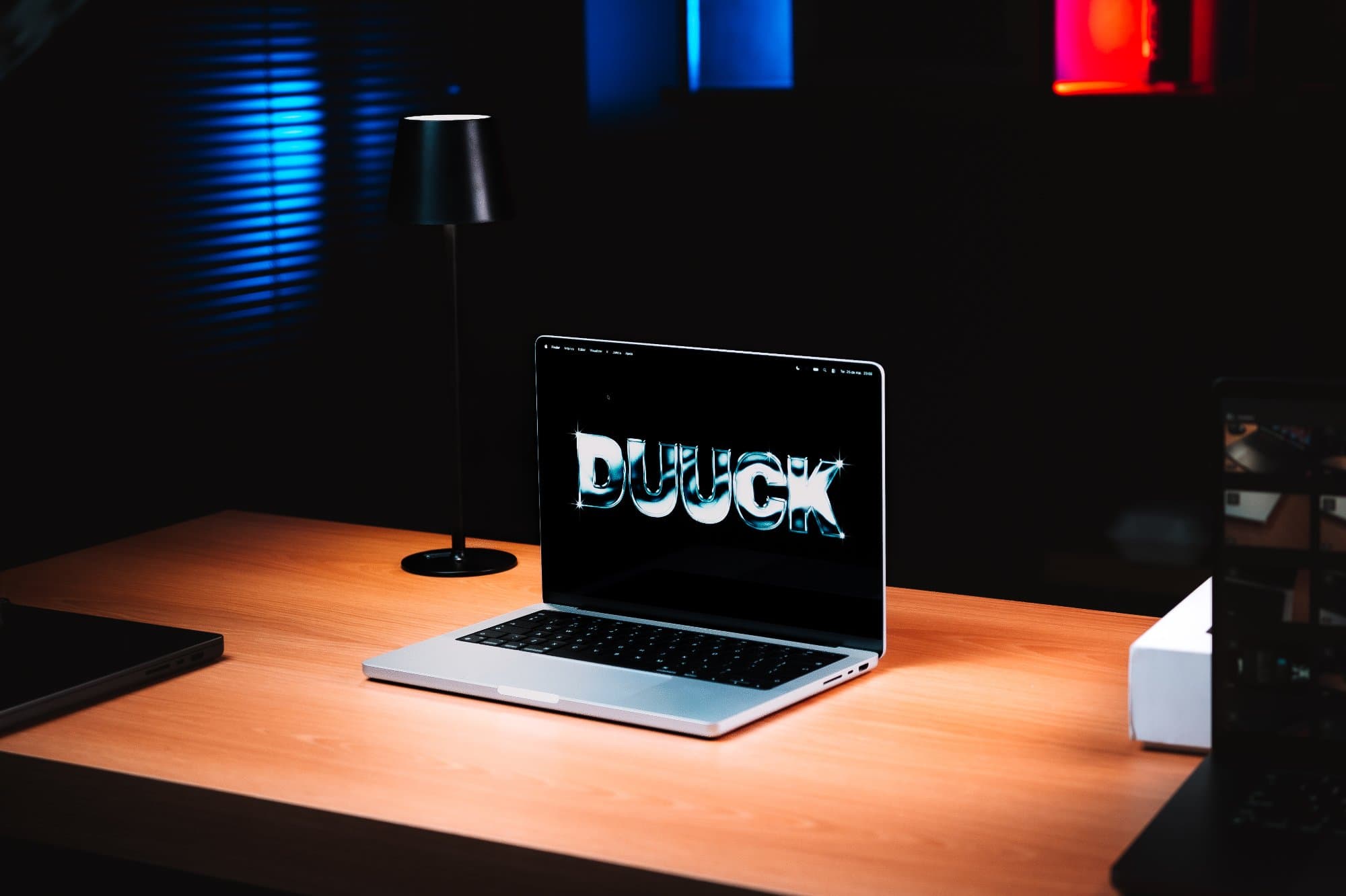 MacBook Pro 14" M4 MAX 36GB 1TB 14-CPU 32-GPU — foto 1